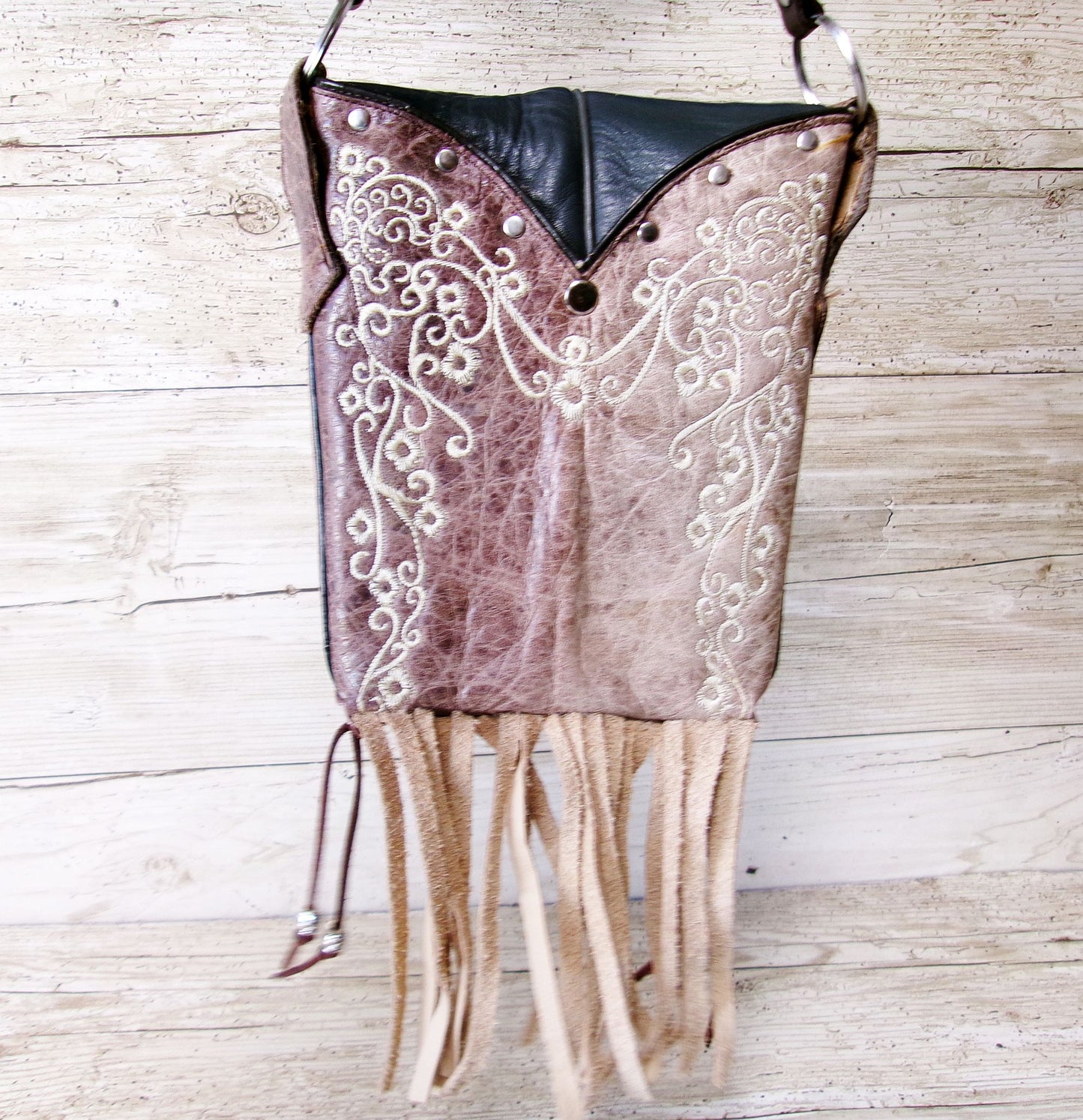 Small Cowboy Boot Purse with Fringe sm310
