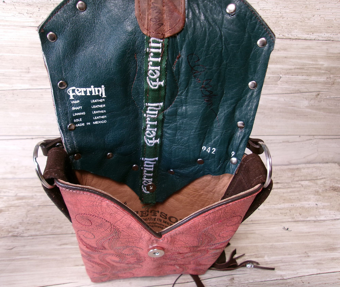 Small Cowboy Boot Purse with Fringe sm319
