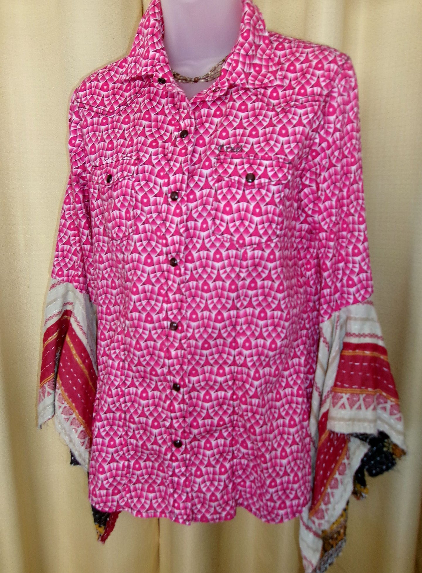 Desert Wing Blouse - Medium DW17 handcrafted from cowboy boots. Shop  at ChrisThompsonBags.com and buy the best ["horses","Medium"] at Chris Thompson Bags.