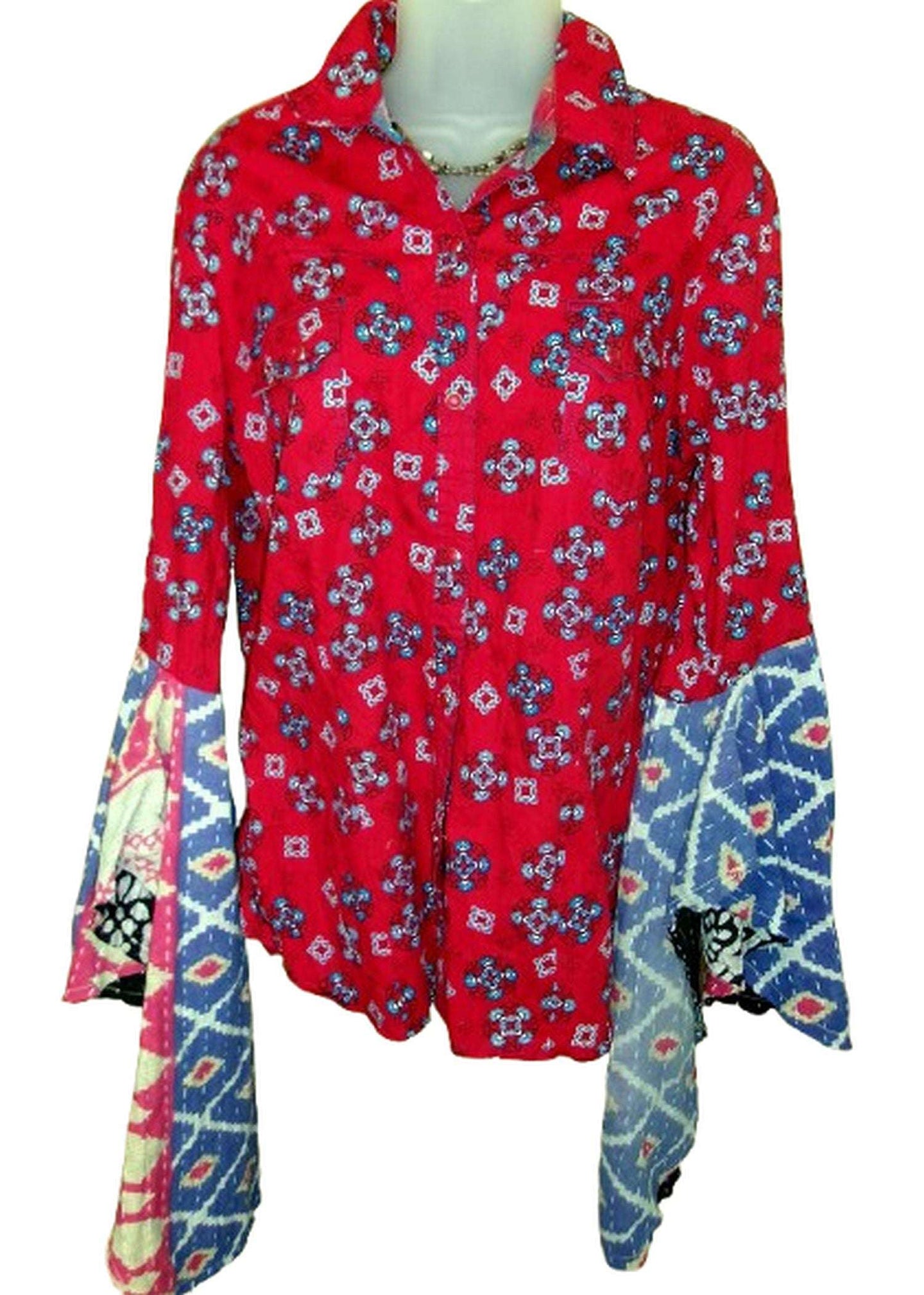 Desert Wing Blouse - Large DW21 handcrafted from cowboy boots. Shop  at ChrisThompsonBags.com and buy the best ["cow skull","Large"] at Chris Thompson Bags.