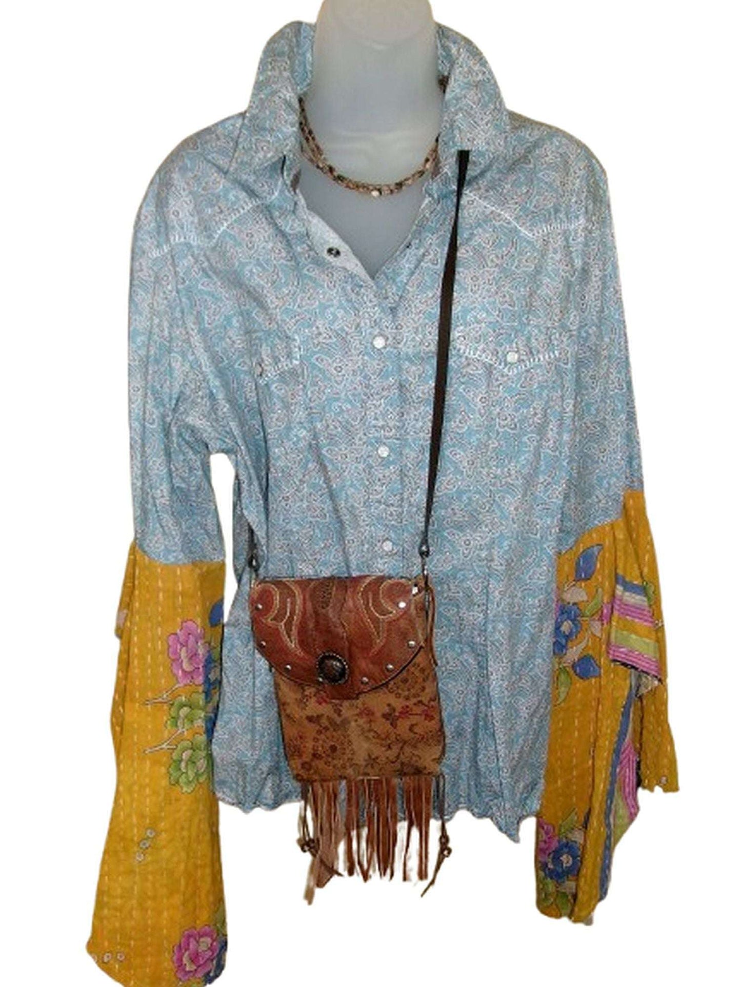 Desert Wing Blouse - X-Large DW26 handcrafted from cowboy boots. Shop  at ChrisThompsonBags.com and buy the best ["truck","XLG"] at Chris Thompson Bags.