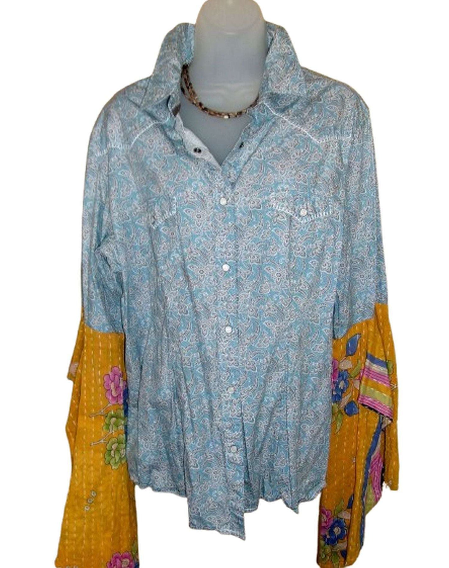 Desert Wing Blouse - X-Large DW26 handcrafted from cowboy boots. Shop  at ChrisThompsonBags.com and buy the best ["truck","XLG"] at Chris Thompson Bags.