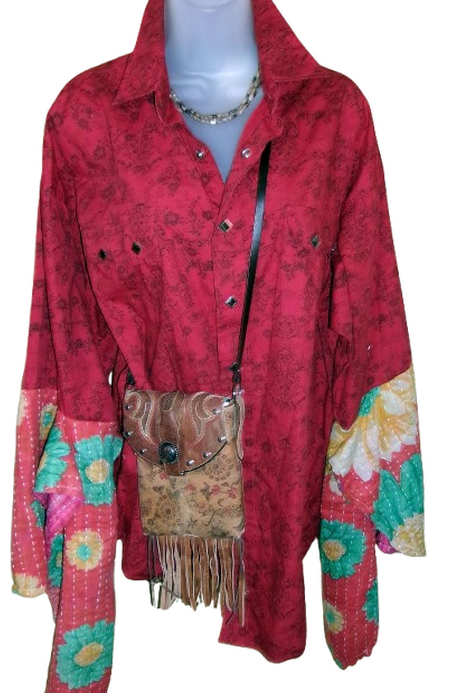 Desert Wing Blouse - X-Large DW28 handcrafted from cowboy boots. Shop  at ChrisThompsonBags.com and buy the best ["cow skull","XLG"] at Chris Thompson Bags.