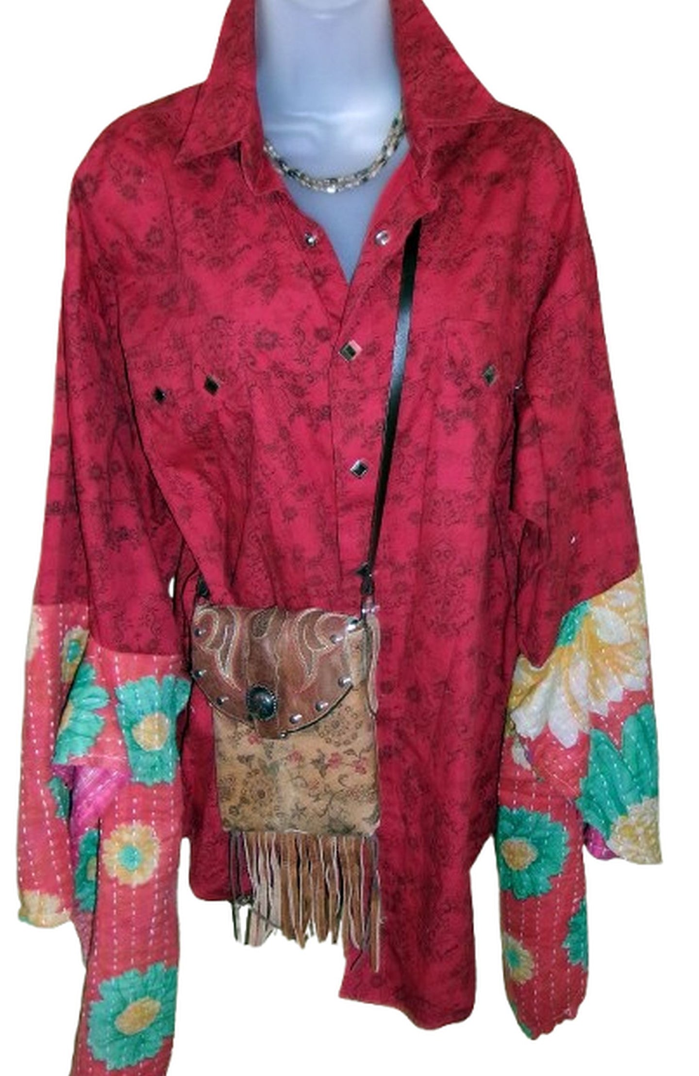 Desert Wing Blouse - X-Large DW28 handcrafted from cowboy boots. Shop  at ChrisThompsonBags.com and buy the best ["cow skull","XLG"] at Chris Thompson Bags.