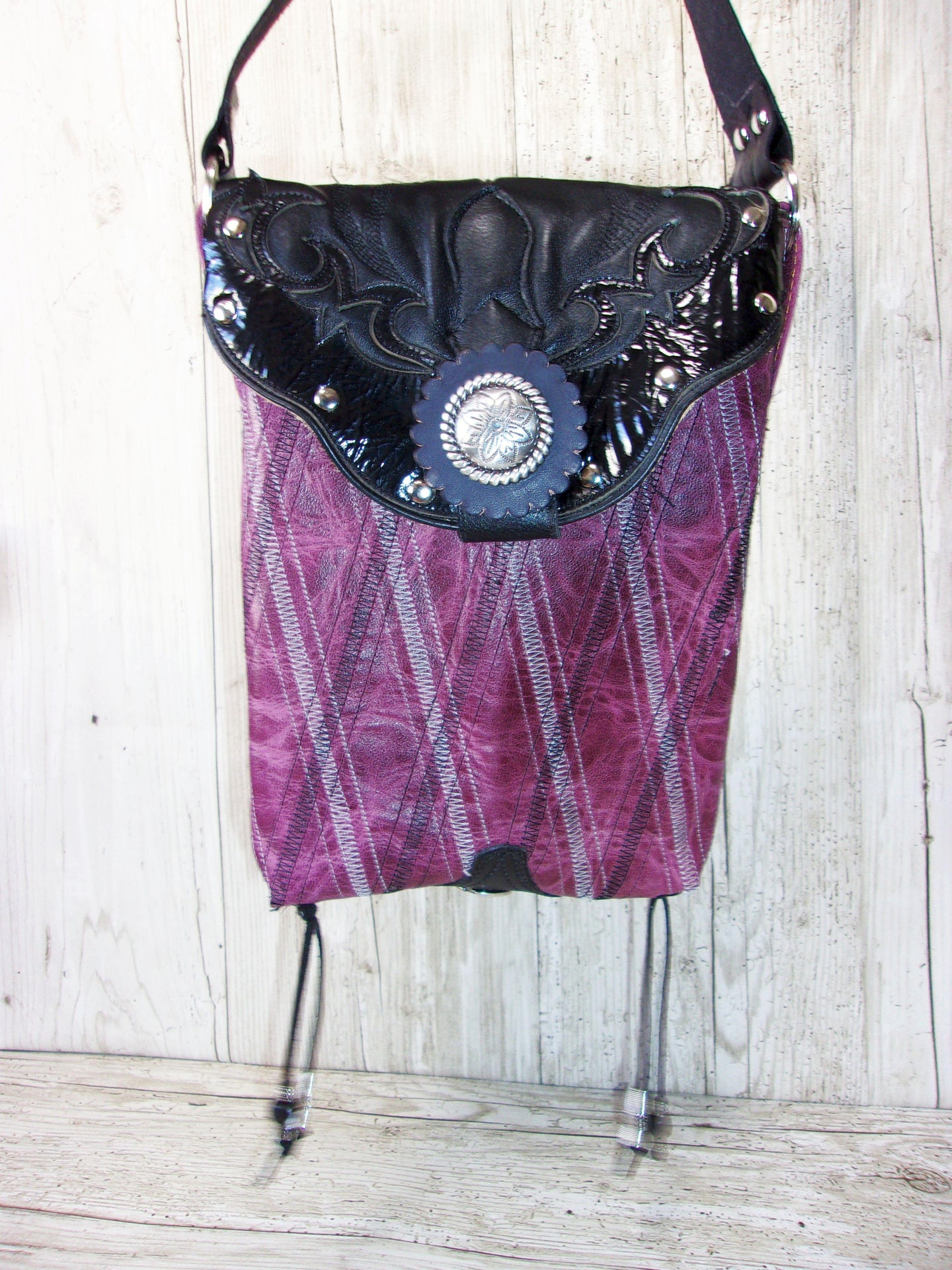 Small Concealed Carry Purse CB130 handcrafted from cowboy boots. Shop Handbags at ChrisThompsonBags.com and buy the best 2nd amendment, conceal carry purse, concealed carry, concealed for her, concealedcarry purse, cowboy boot purse, cowgirl concealed, handgun bag, leather conceal bag, unique concealed, western conceal, western concealed at Chris Thompson Bags.