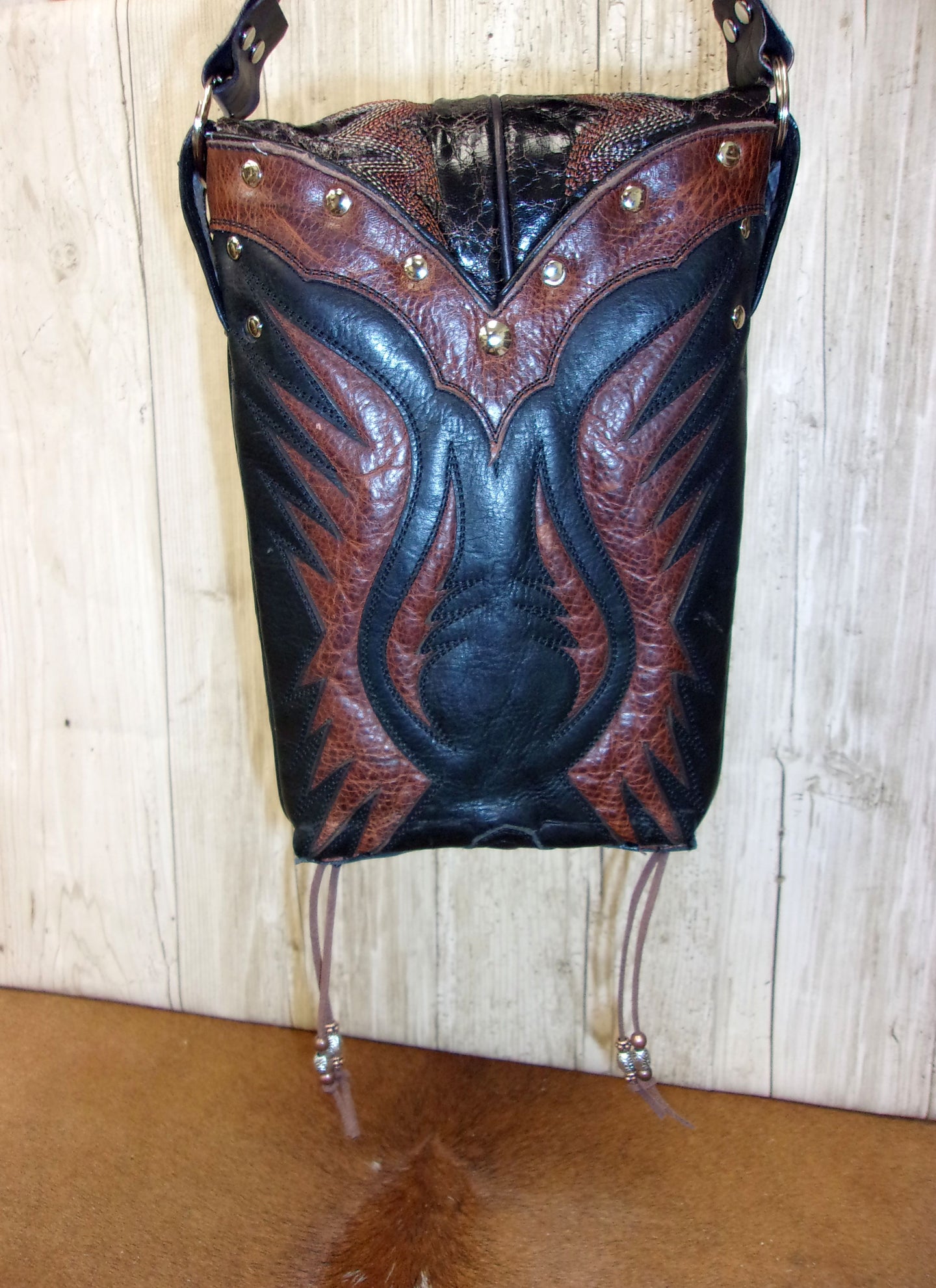 Small Concealed Carry Purse CB156 handcrafted from cowboy boots. Shop Handbags at ChrisThompsonBags.com and buy the best 2nd amendment, conceal carry purse, concealed carry, concealed for her, concealedcarry purse, cowboy boot purse, cowgirl concealed, handgun bag, leather conceal bag, unique concealed, western conceal, western concealed at Chris Thompson Bags.