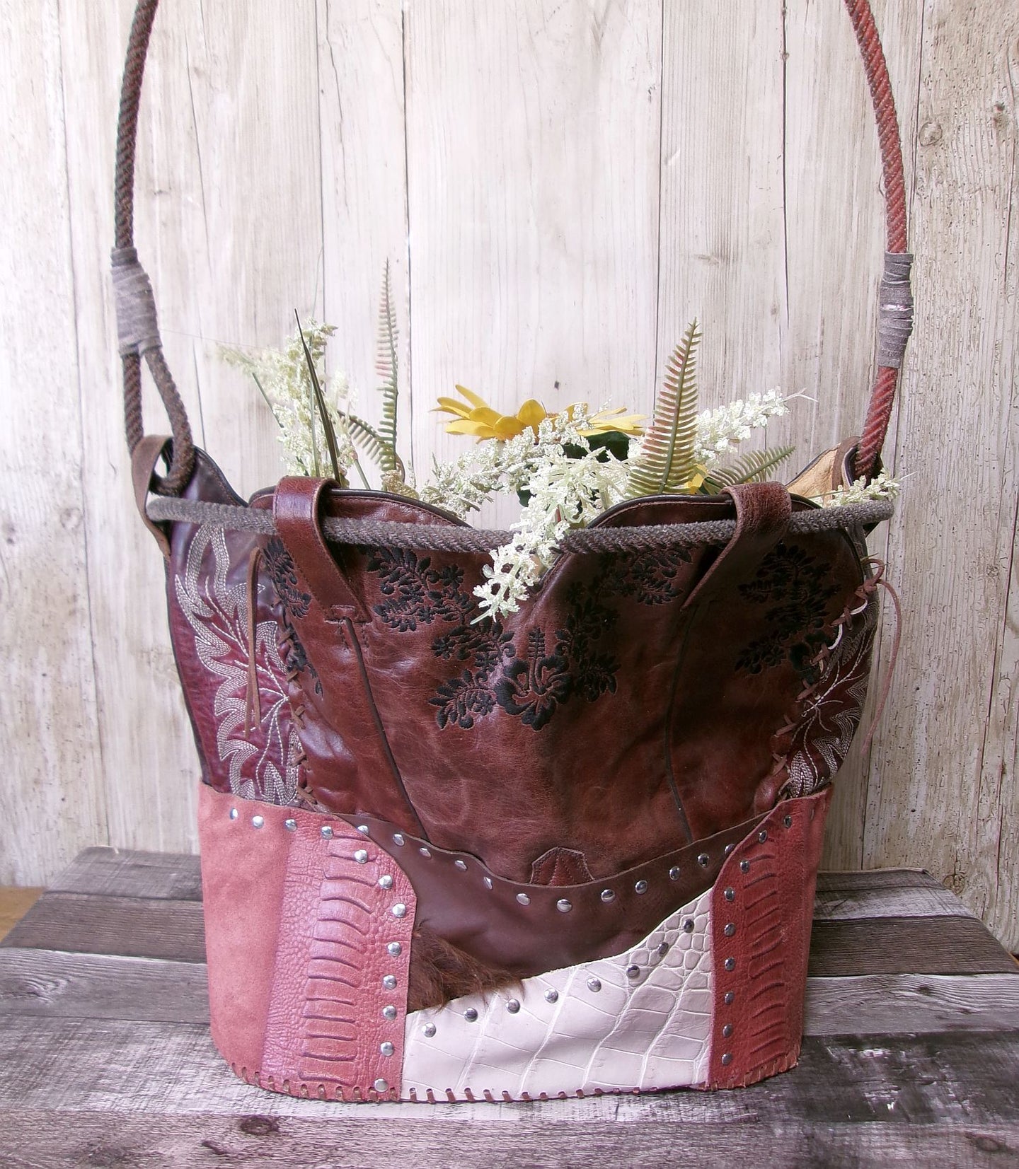 Western  Leather Basket BA35