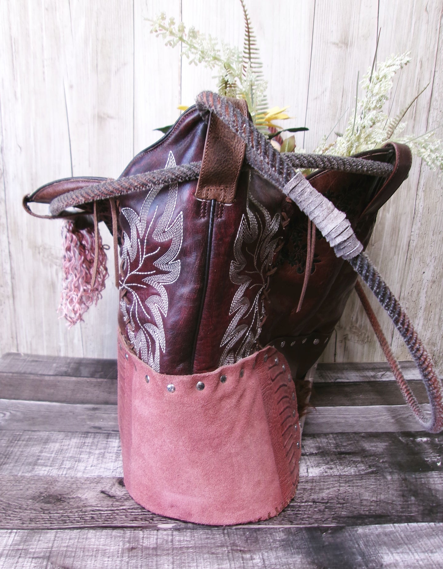 Western  Leather Basket BA35