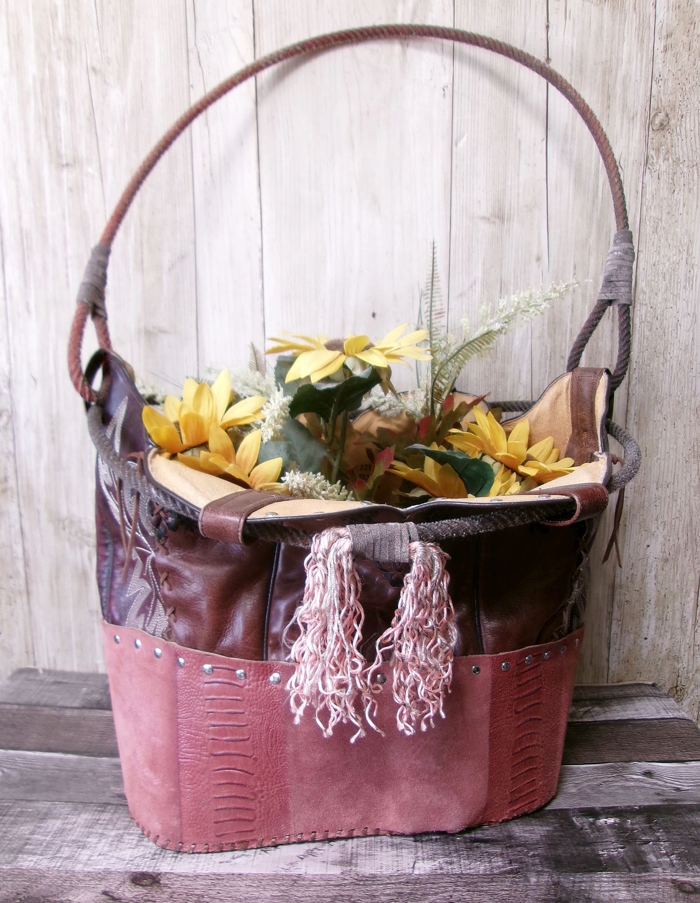 Western  Leather Basket BA35