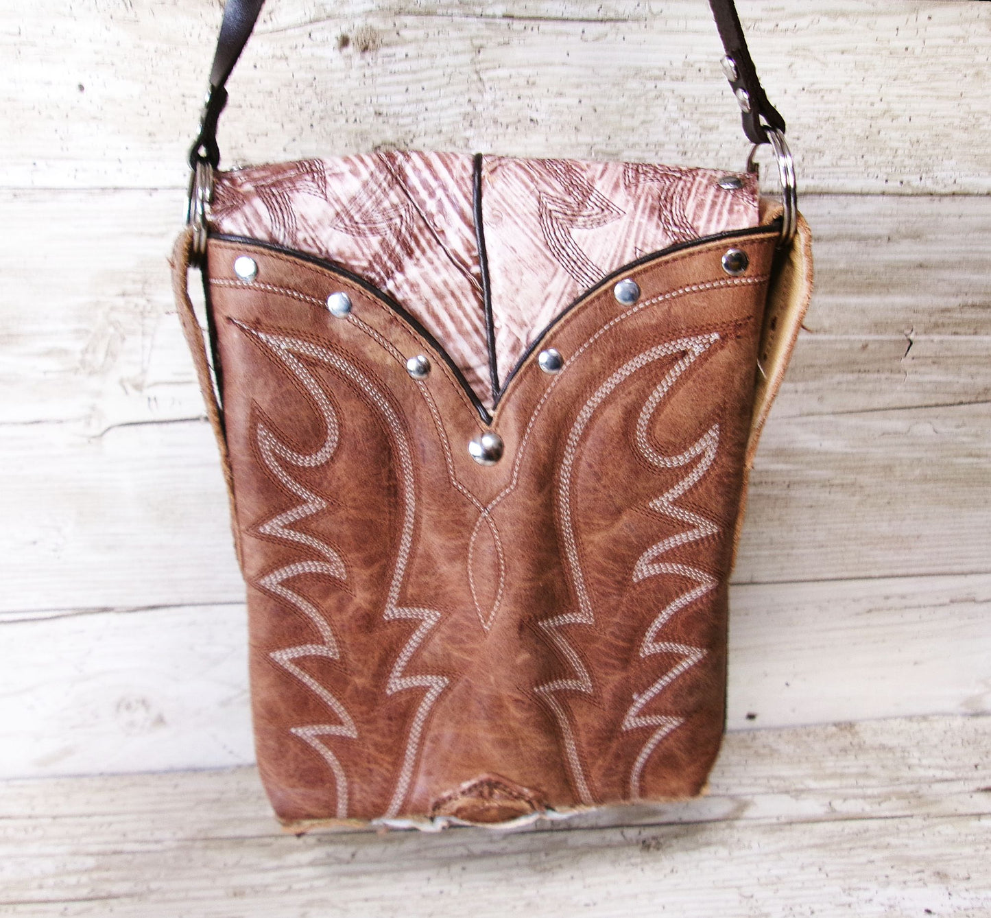 Small Cowboy Boot Purse bb18