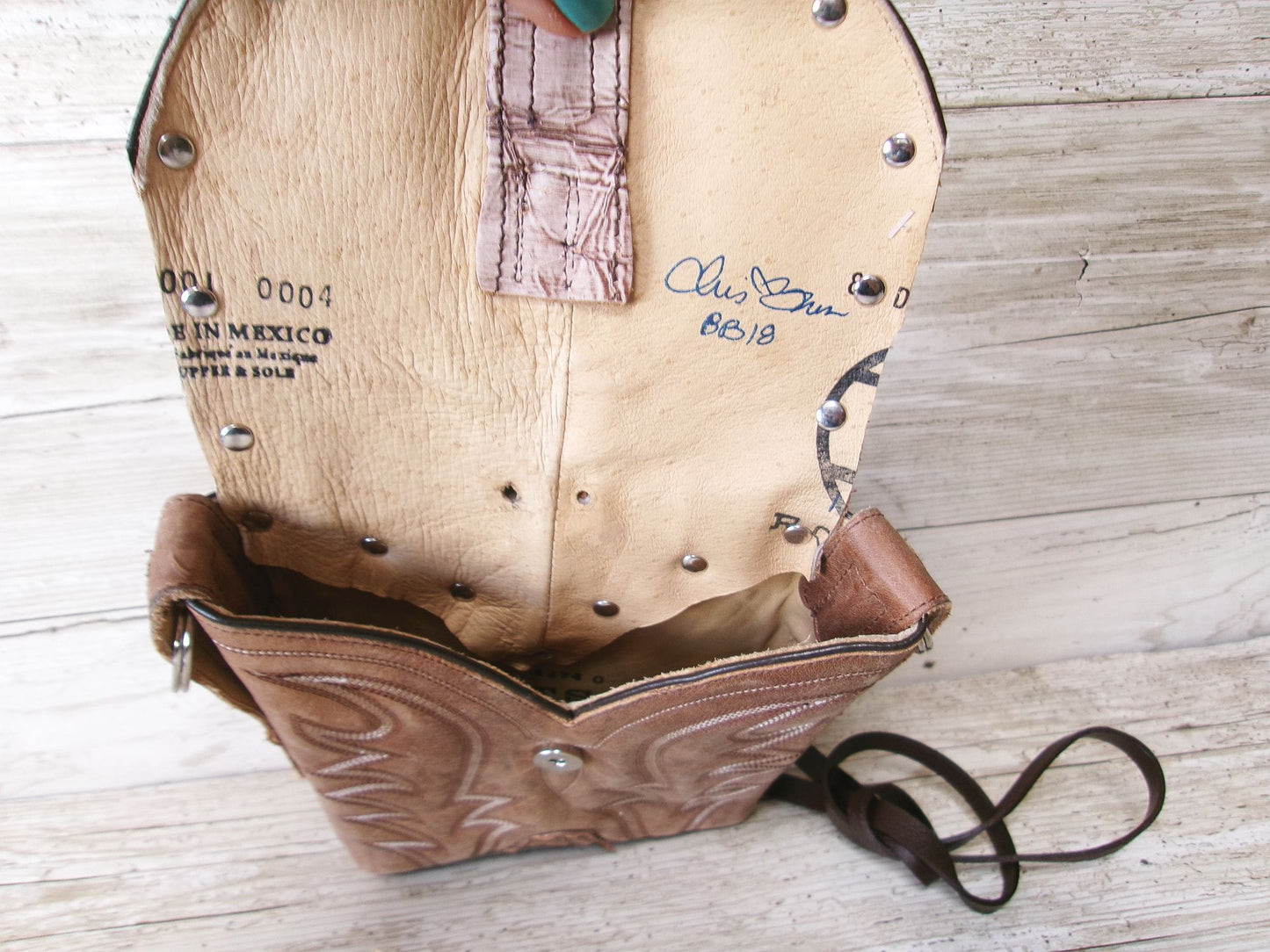 Small Cowboy Boot Purse bb18