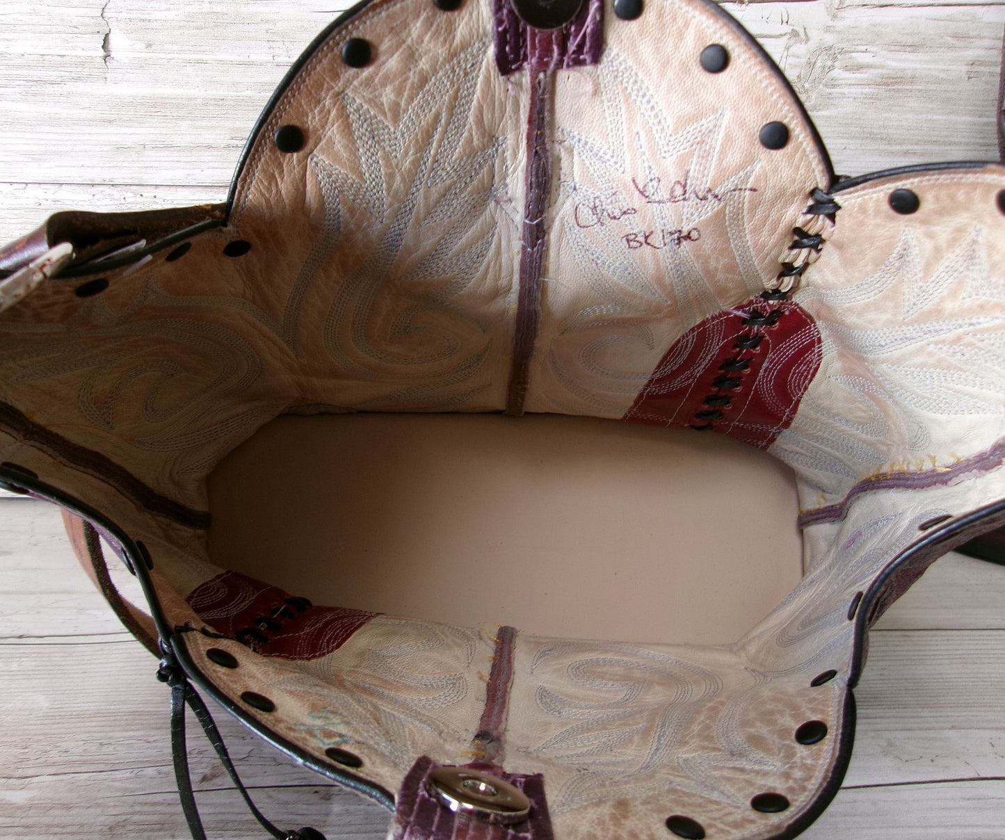 Bucket Bag Cowboy Boot Purse BK170