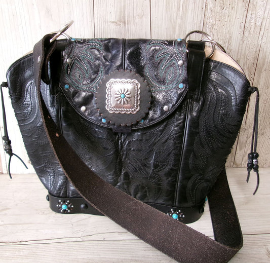 Double Cowboy Boot Purse DB330