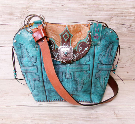 Double Cowboy Boot Purse DB368