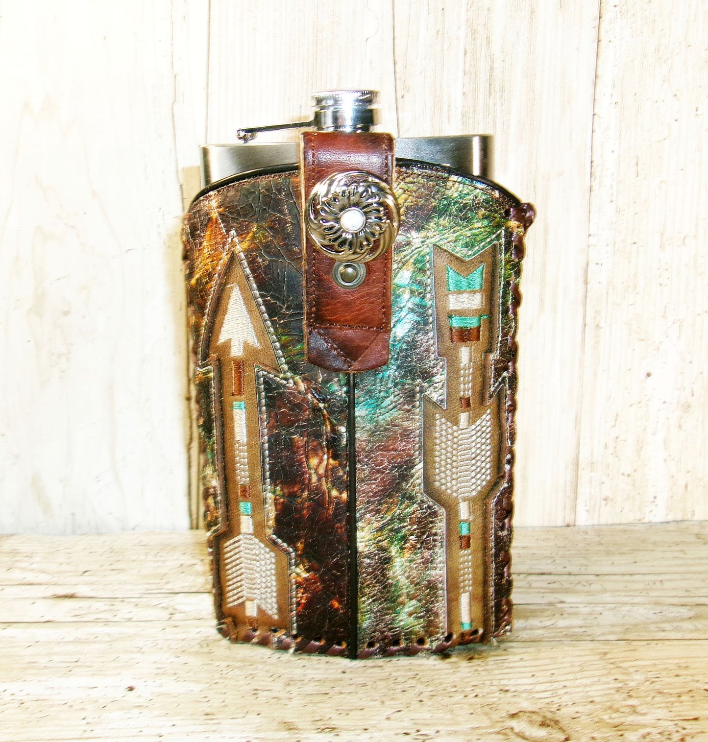 leather flask with cammo arrows