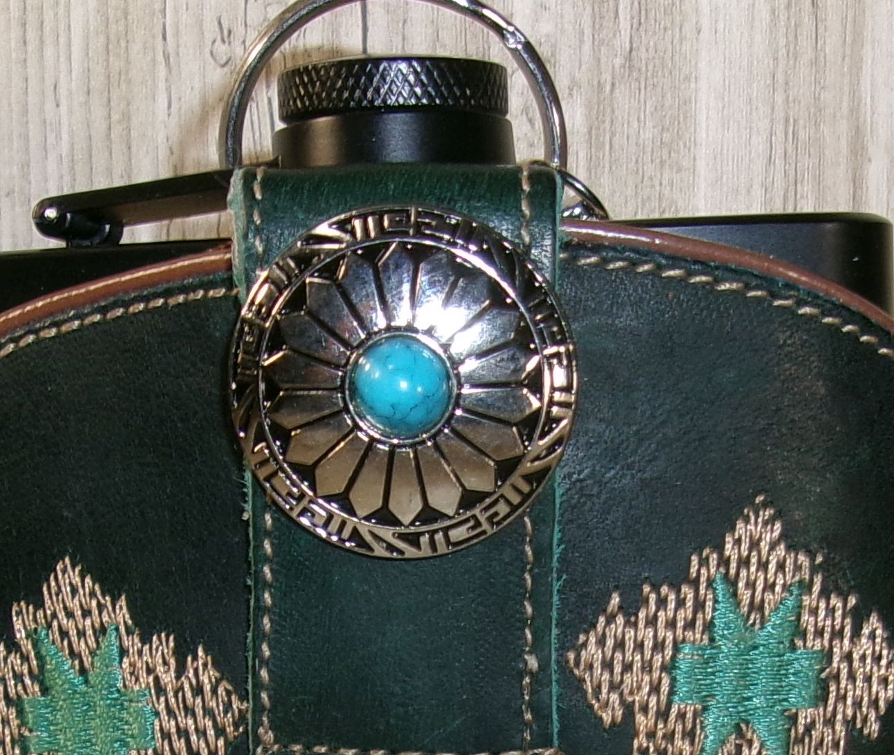 8oz Cowboy Boot Flask FL27