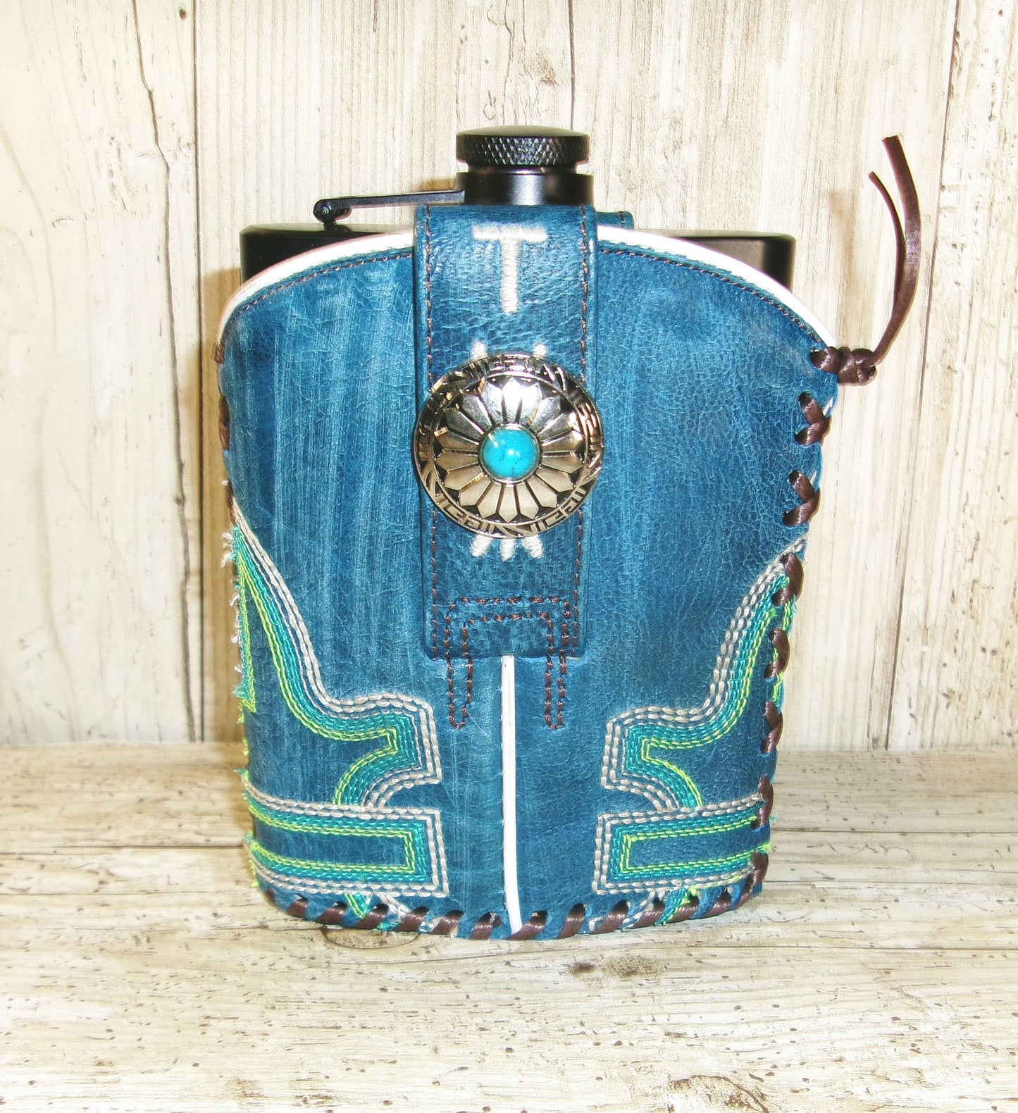 8oz Cowboy Boot Flask FL28