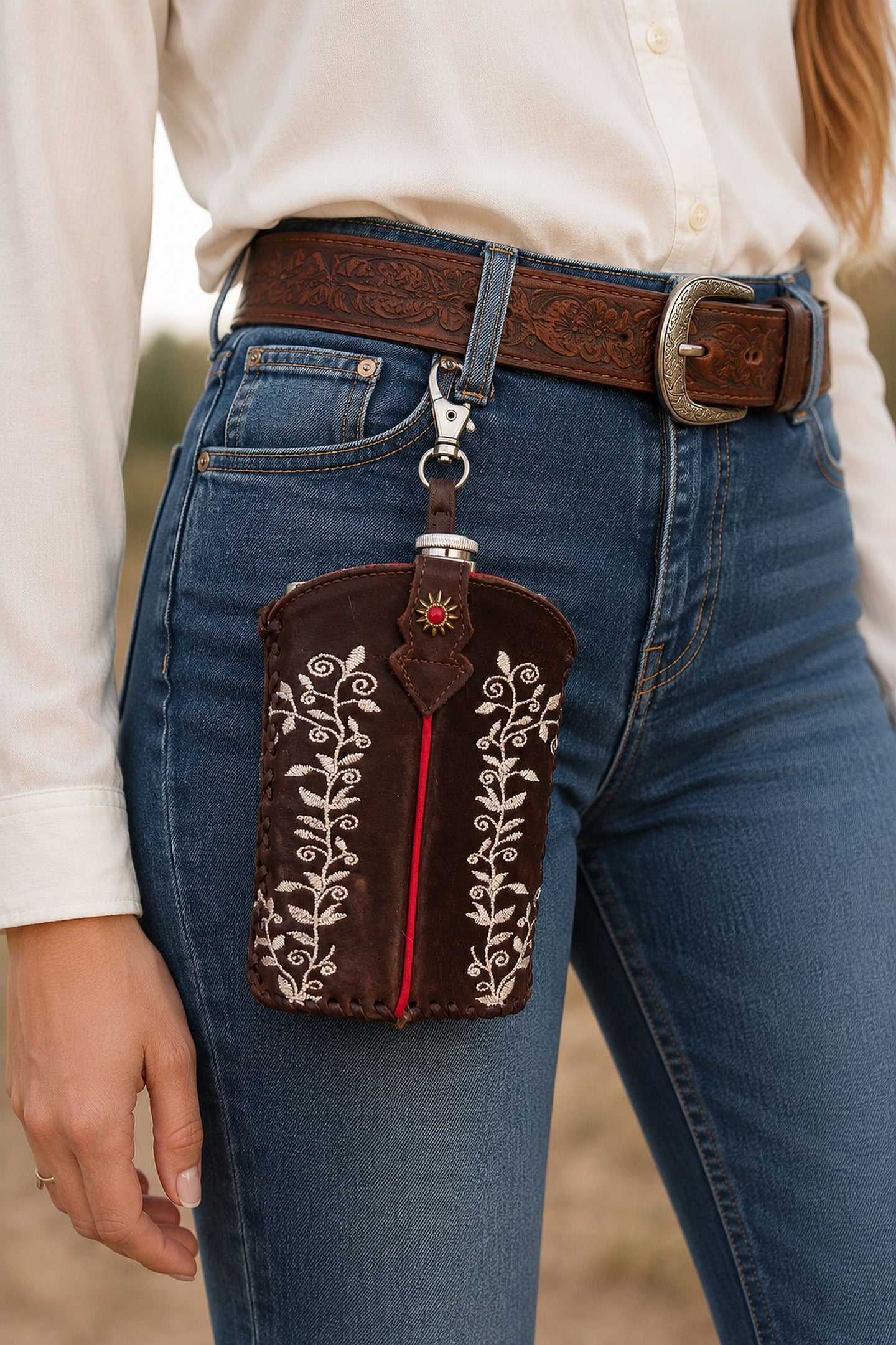8oz Cowboy Boot Flask FL32
