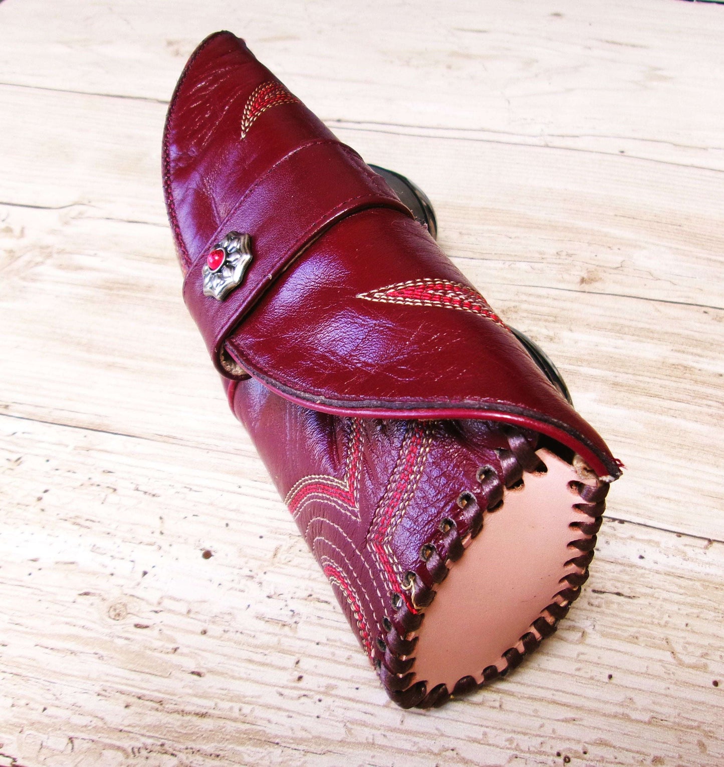 Eyewear Case gc#02 handcrafted from cowboy boots. Shop  at ChrisThompsonBags.com and buy the best ["eyeglasses","sunglasses"] at Chris Thompson Bags.