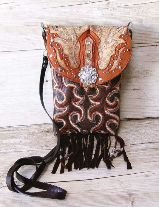 handmade_western_crossbody_bag_with_fringe