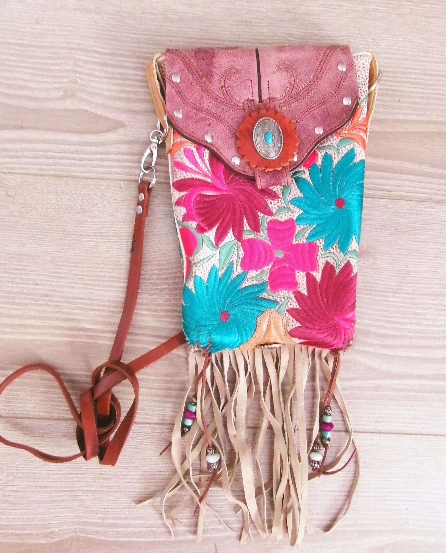 Retro Western Boutique 6Pc Purse Bundle | Fringe & Crossbody handcrafted from cowboy boots. Shop  at ChrisThompsonBags.com and buy the best [] at Chris Thompson Bags.