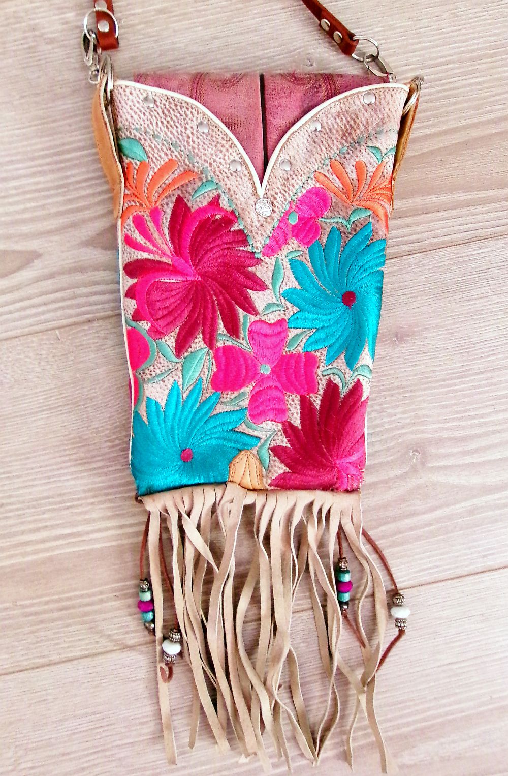 Retro Western Boutique 6Pc Purse Bundle | Fringe & Crossbody handcrafted from cowboy boots. Shop  at ChrisThompsonBags.com and buy the best [] at Chris Thompson Bags.