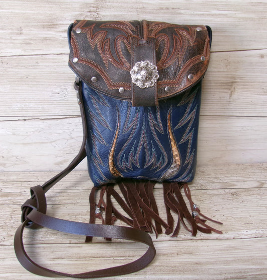 Small Cowboy Boot Purse with Fringe sm312