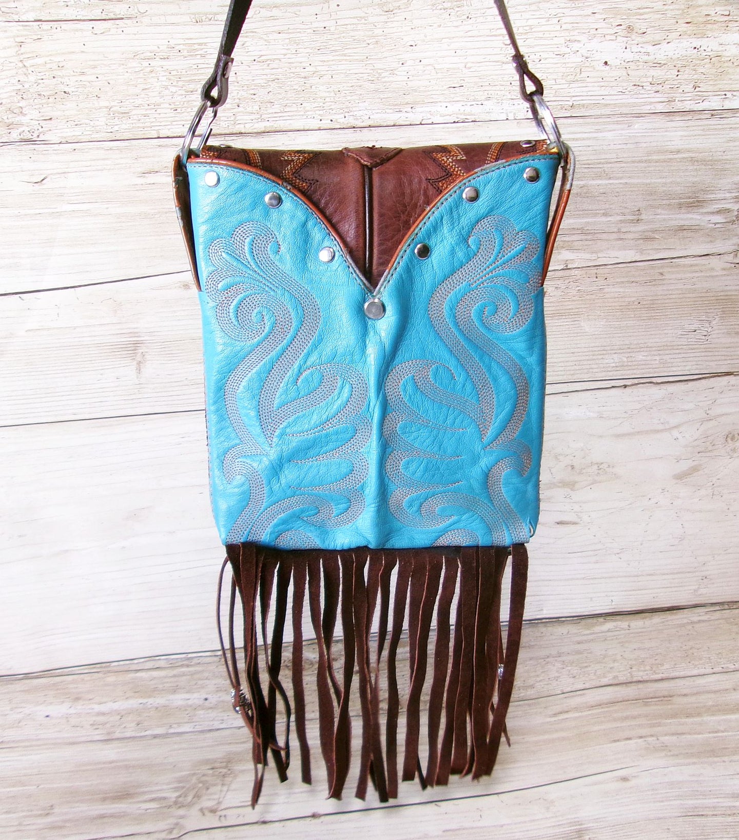 Small Cowboy Boot Purse with Fringe sm334