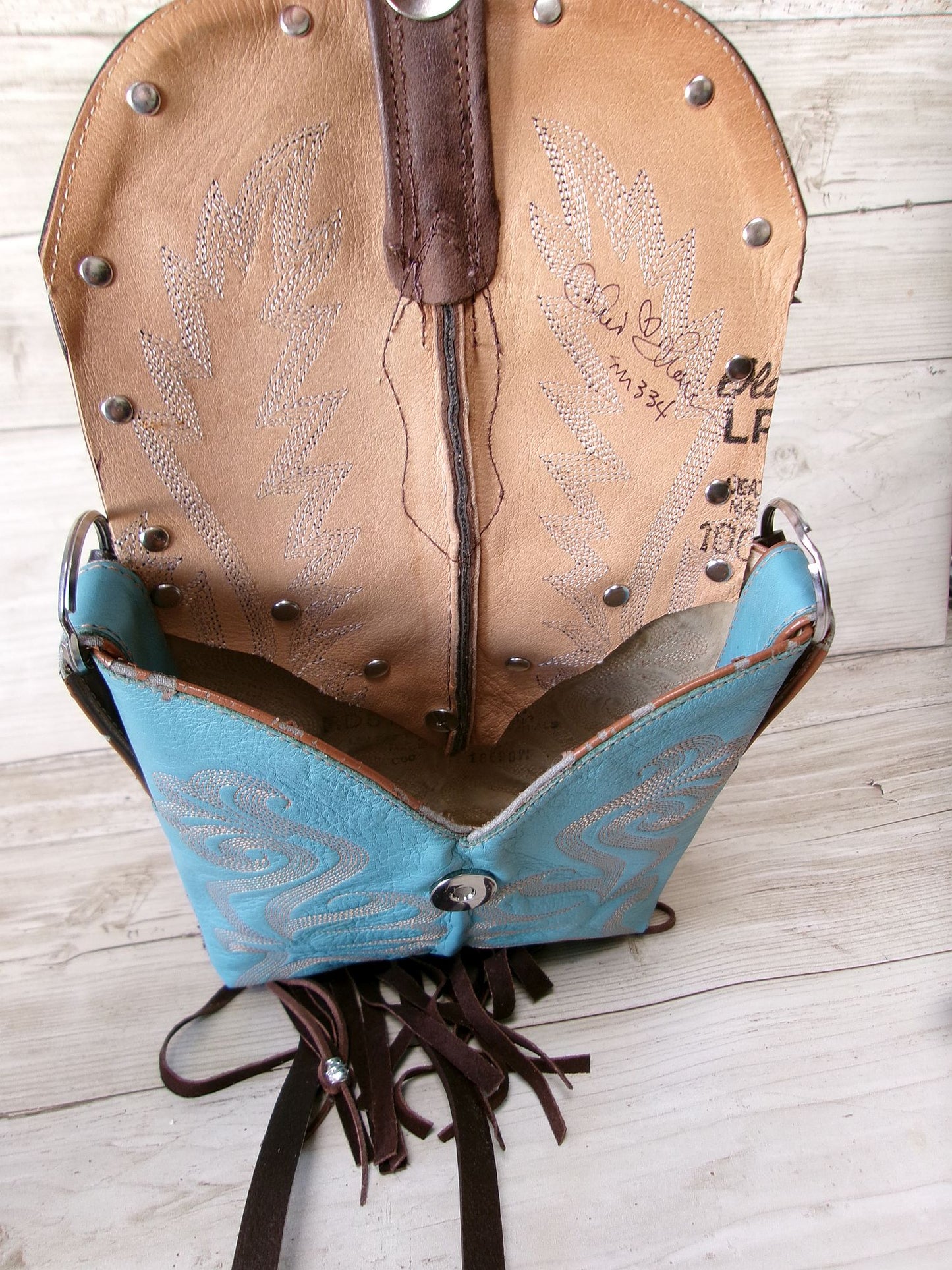 Small Cowboy Boot Purse with Fringe sm334