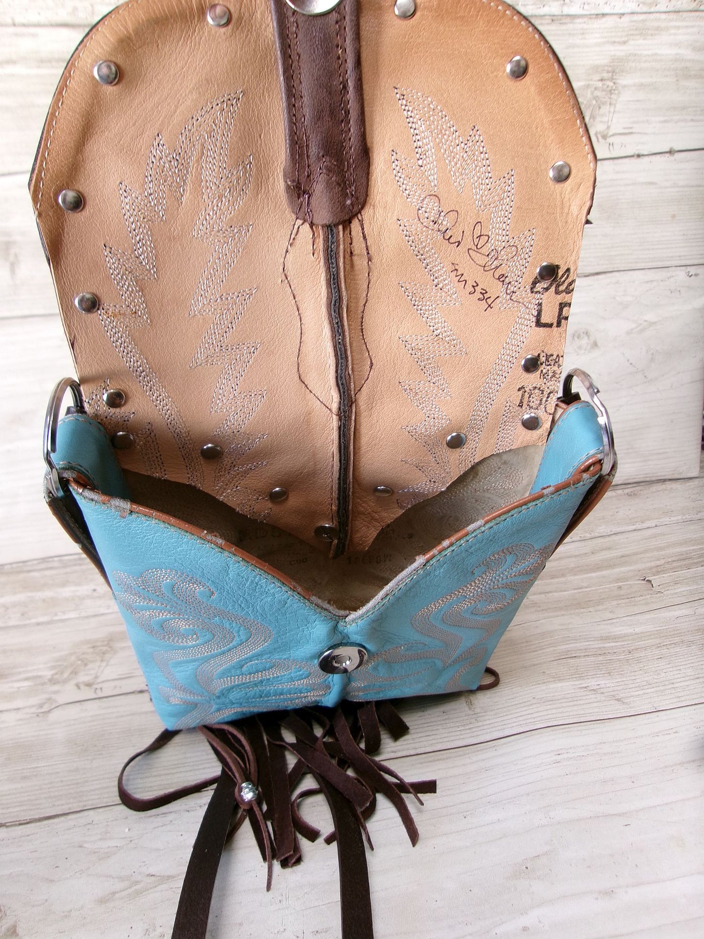 Small Cowboy Boot Purse with Fringe sm334