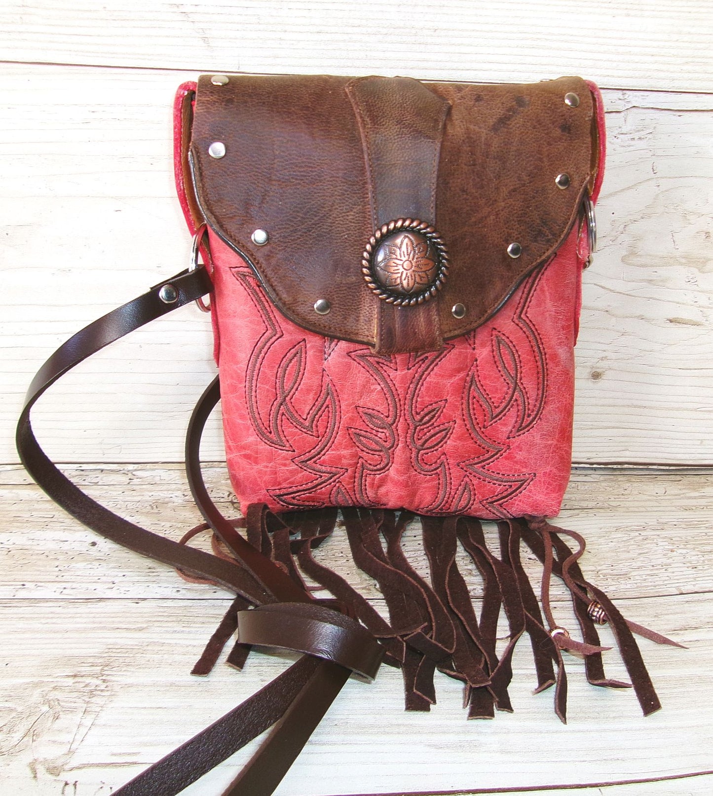 Small Cowboy Boot Purse with Fringe sm335