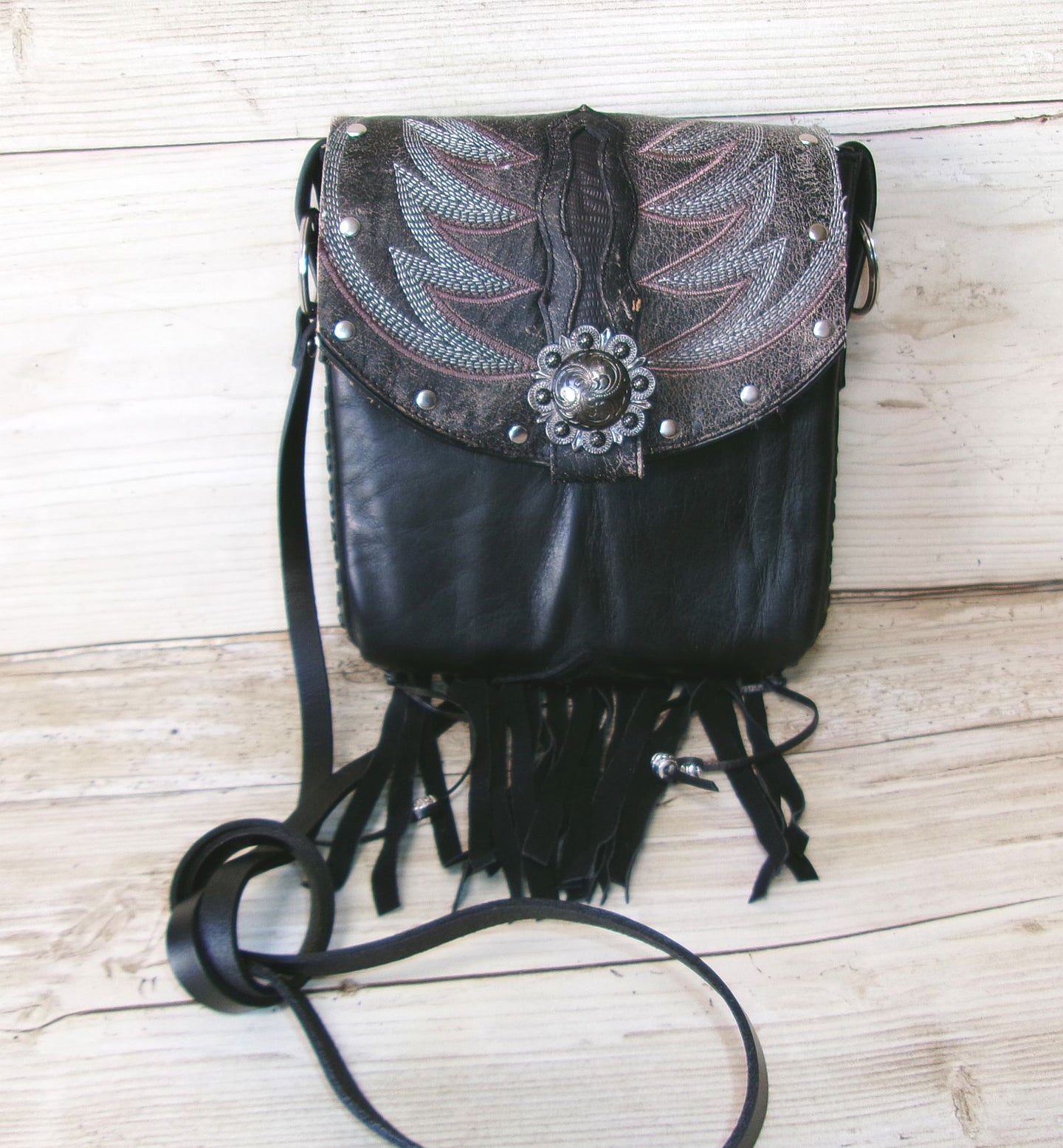 Small Cowboy Boot Purse with Fringe sm336