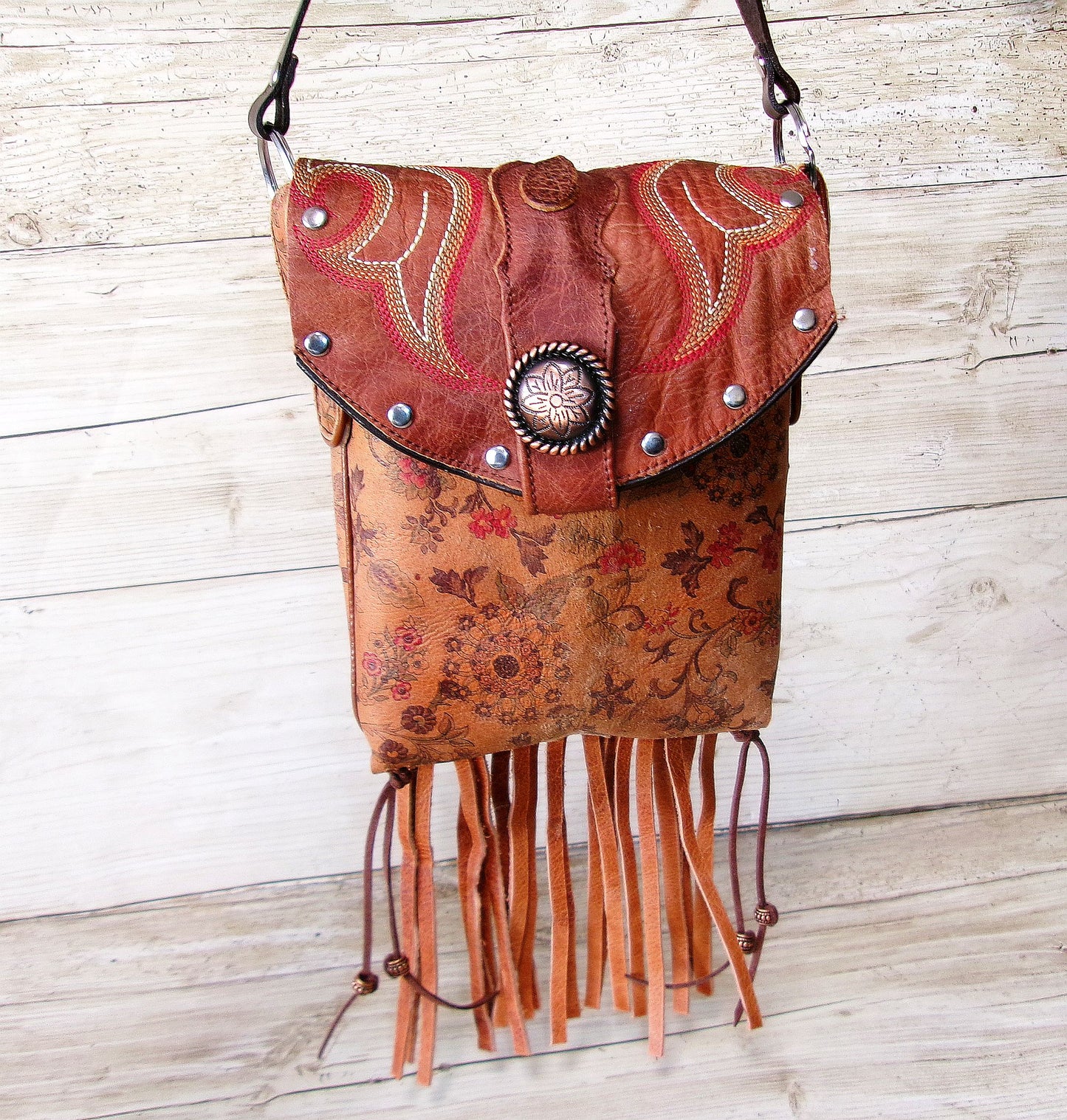 Small Cowboy Boot Purse with Fringe sm340