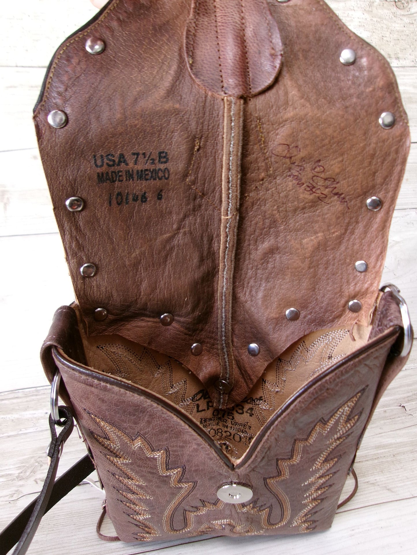 Small Cowboy Boot Purse with Fringe sm342