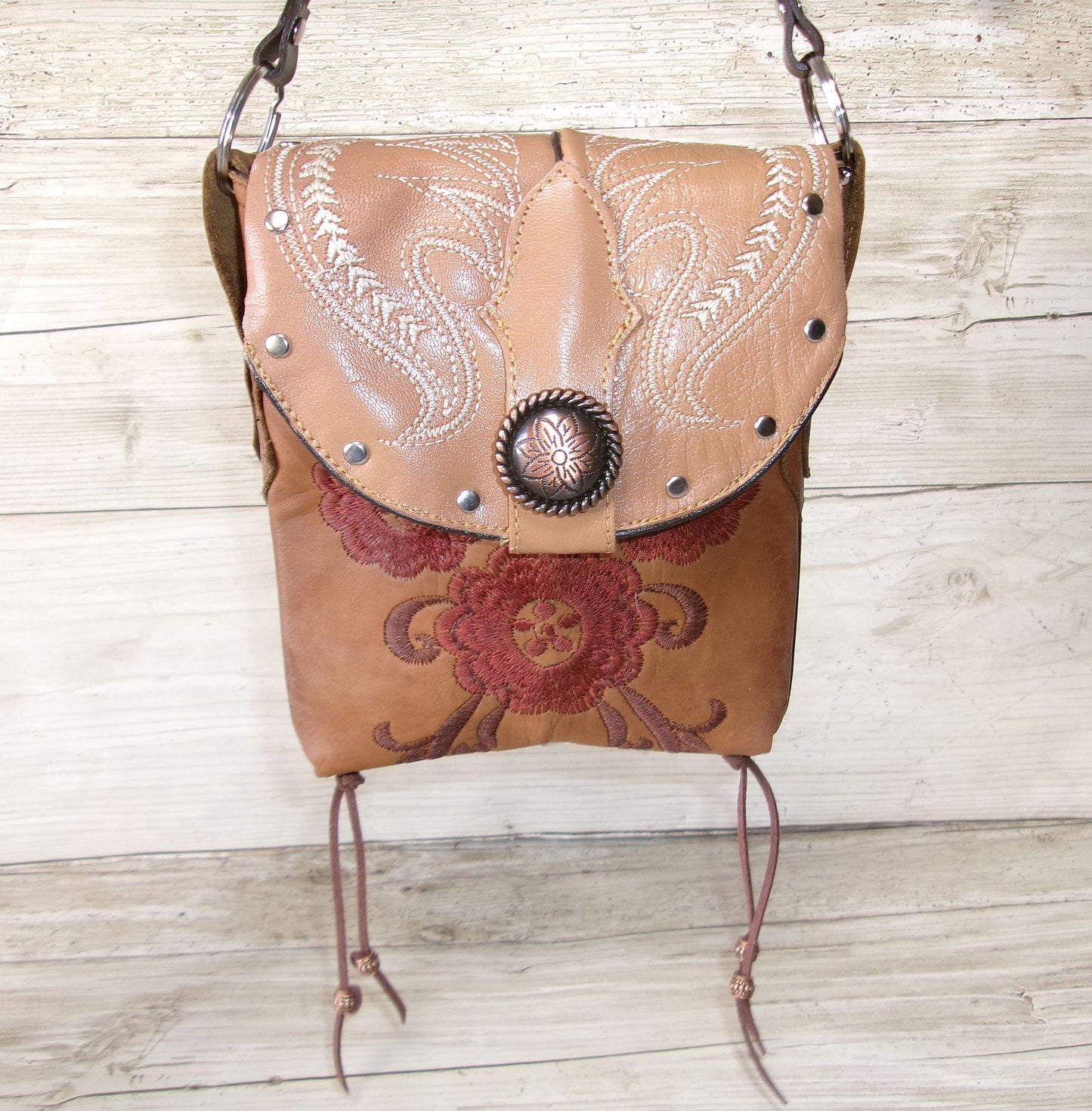 Small Cowboy Boot Purse with Fringe sm346