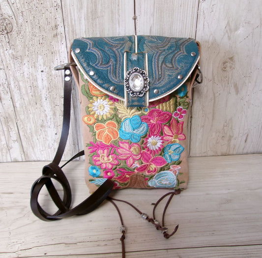 Crossbody Cowboy Boot Hipster Bag HP1158