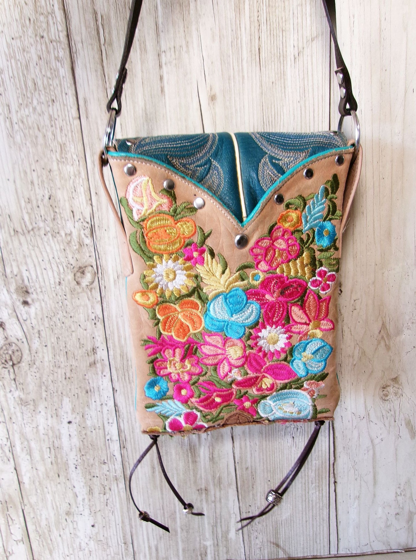 Small Cowboy Boot Purse sm365