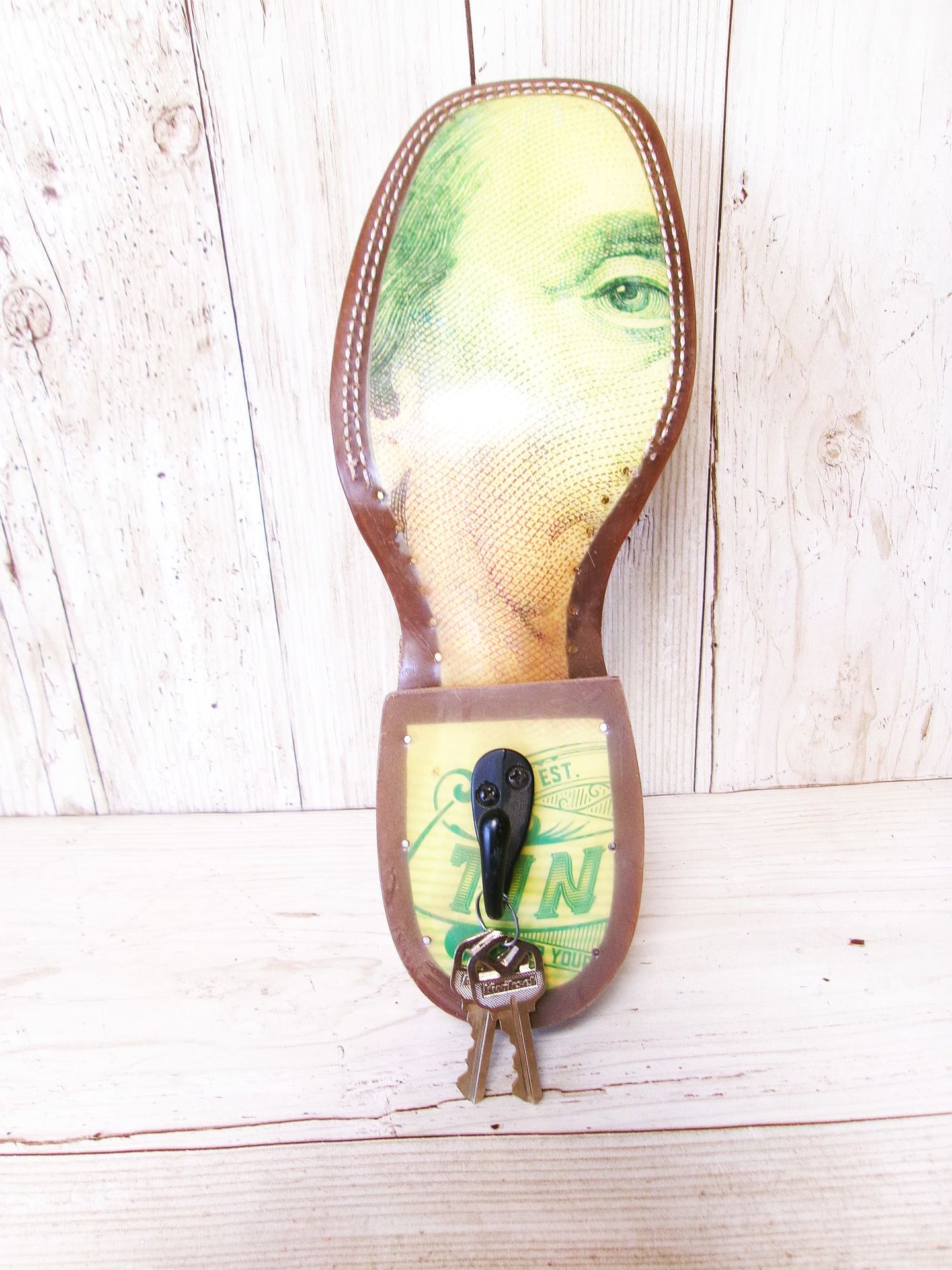 Tin Haul Wall Hook TH35
