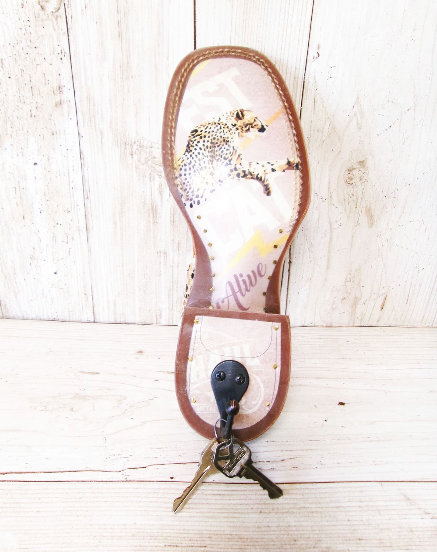 Tin Haul Wall Hook TH38