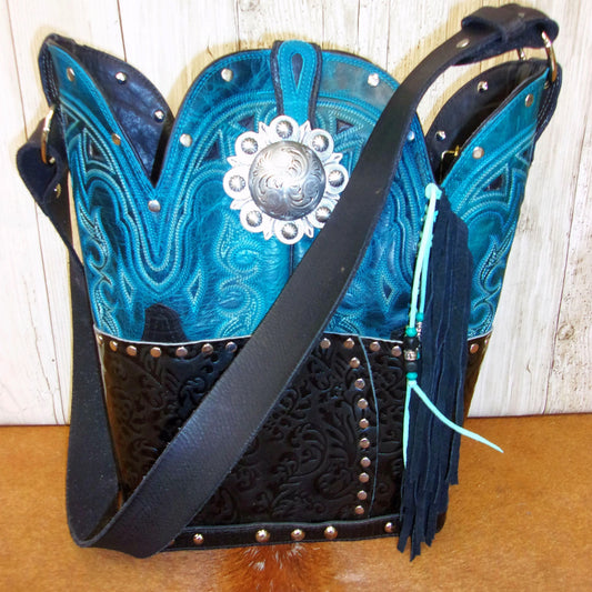 Top Shelf Cowboy Boot Purse with Fringe TS312