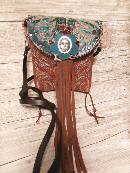 Small Cowboy Boot Purse TX01