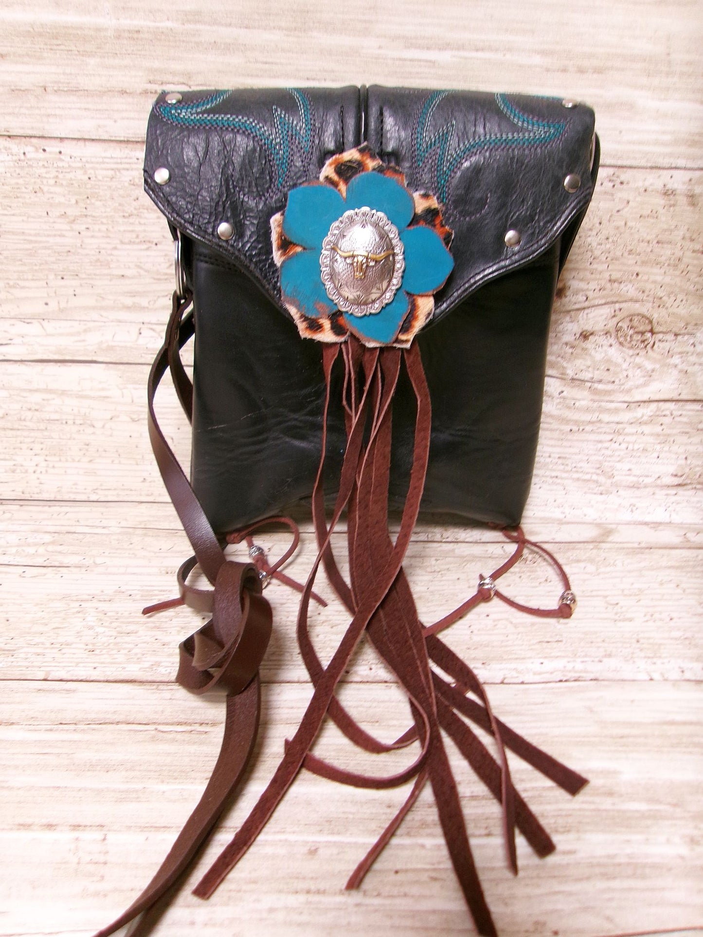Small Cowboy Boot Purse TX09