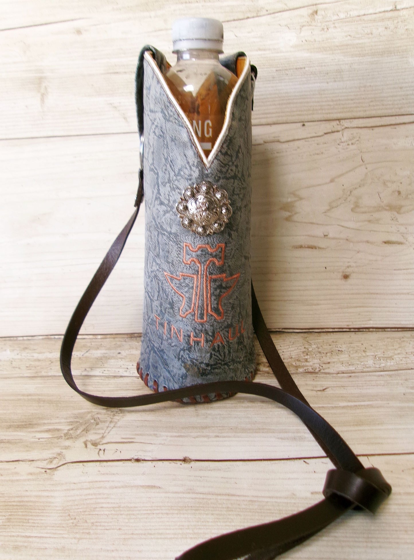 leather water bottle tote with strap