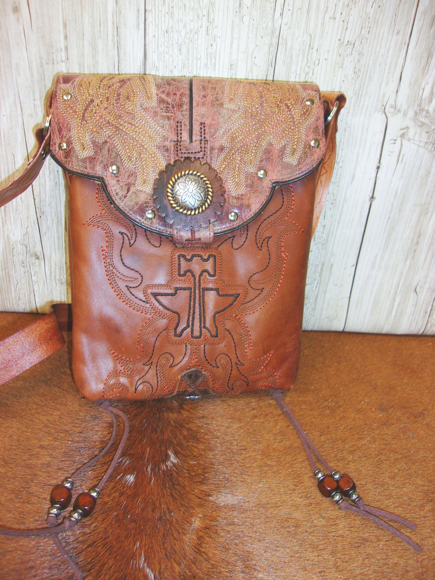 Small Concealed Carry Purse CB152 handcrafted from cowboy boots. Shop Handbags at ChrisThompsonBags.com and buy the best 2nd amendment, conceal carry purse, concealed carry, concealed for her, concealedcarry purse, cowboy boot purse, cowgirl concealed, handgun bag, leather conceal bag, unique concealed, western conceal, western concealed at Chris Thompson Bags.