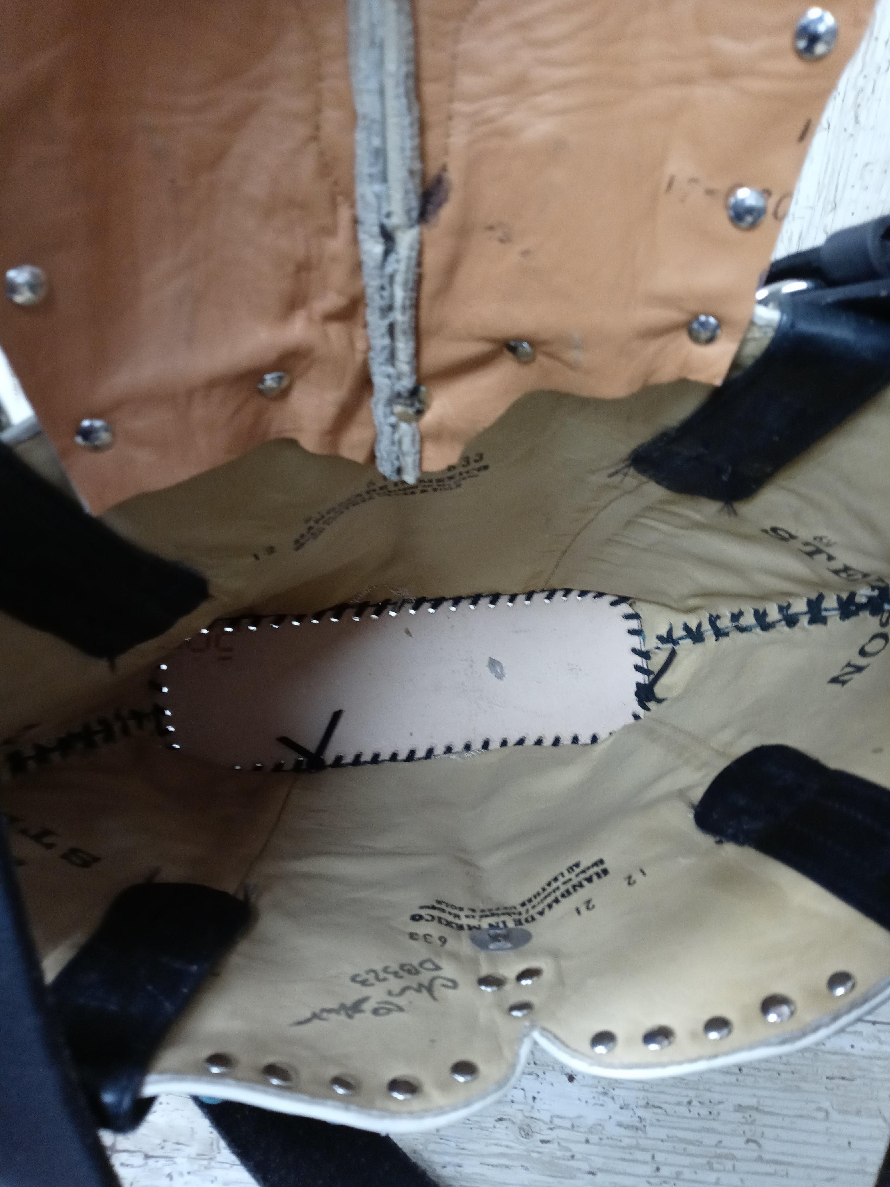 Cowboy Boot Purse - Western Leather Purse – Boot Purse DB323 cowboy boot purses, western fringe purse, handmade leather purses, boot purse, handmade western purse, custom leather handbags Chris Thompson Bags