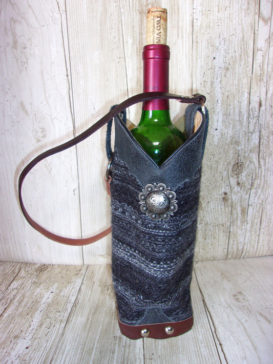 WT435  Wine Tote Bag - Leather Wine Carrier - Wine Lovers Gift – Leather Wine Bag cowboy boot purses, western fringe purse, handmade leather purses, boot purse, handmade western purse, custom leather handbags Chris Thompson Bags